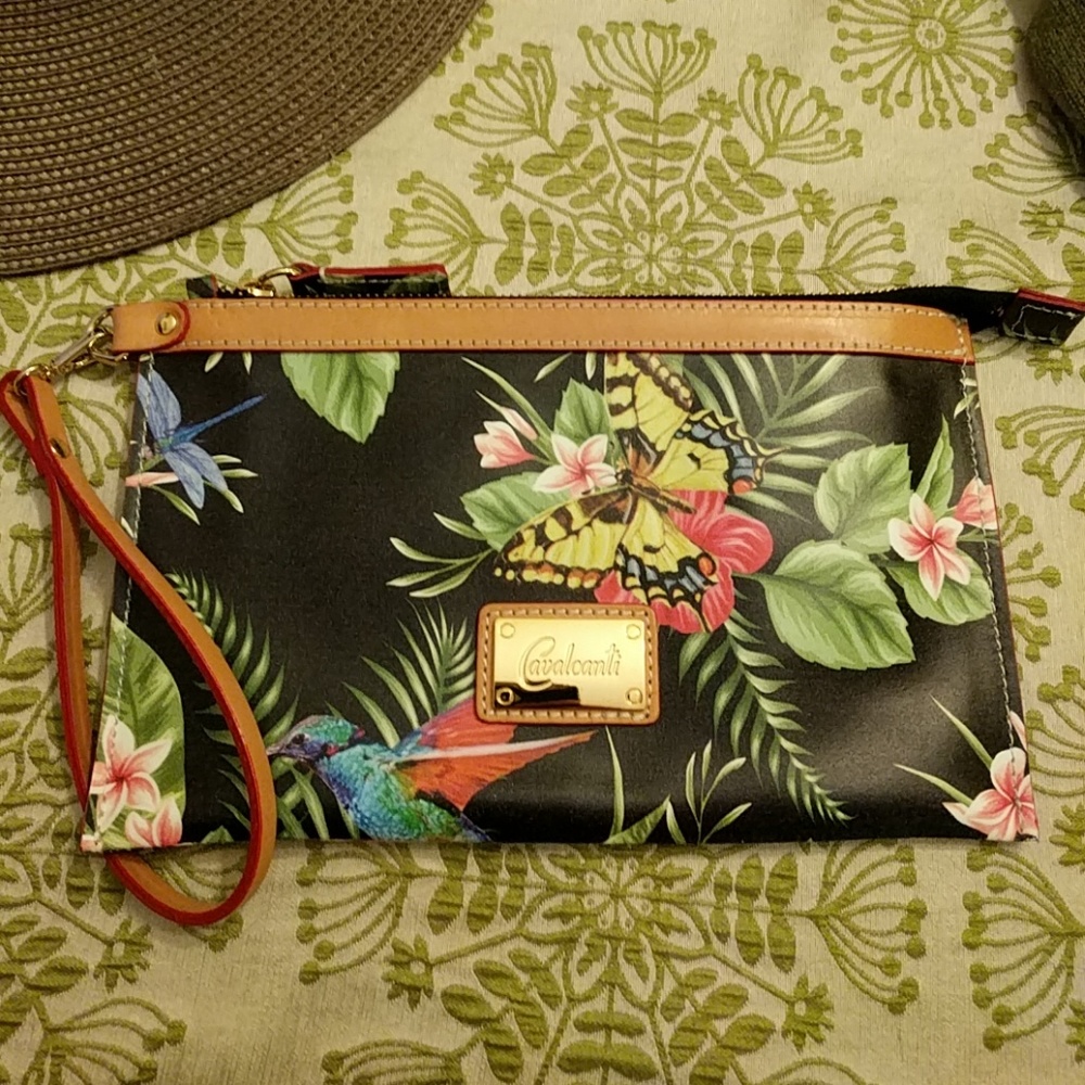 Cavalcanti printed clutch with wrist strap